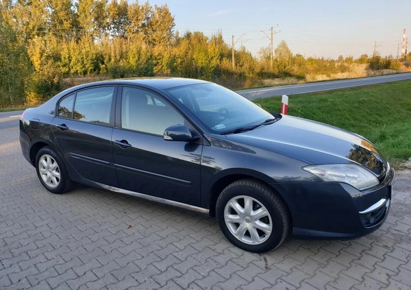 Renault Laguna cena 14900 przebieg: 238000, rok produkcji 2007 z Sieradz małe 497